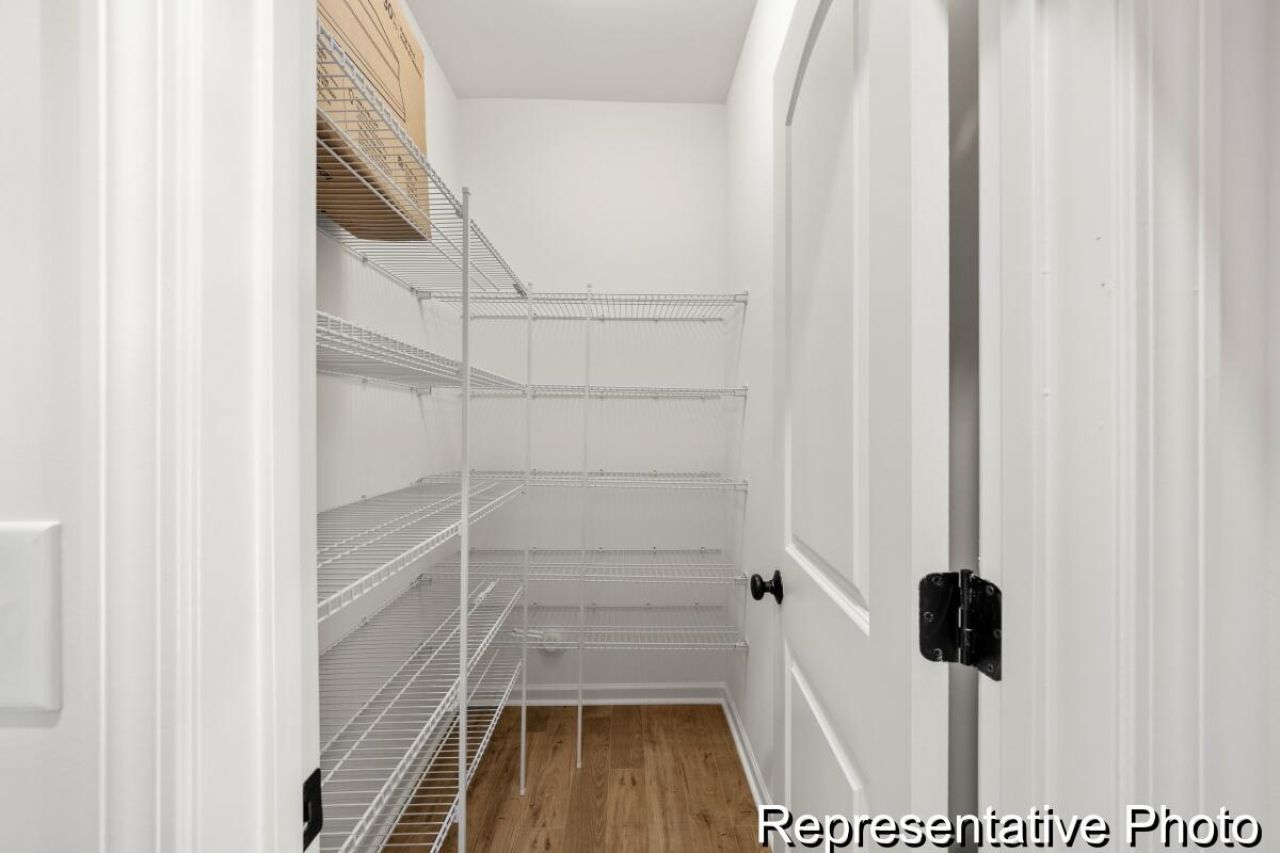 1046 House Finch Avenue Photo 10