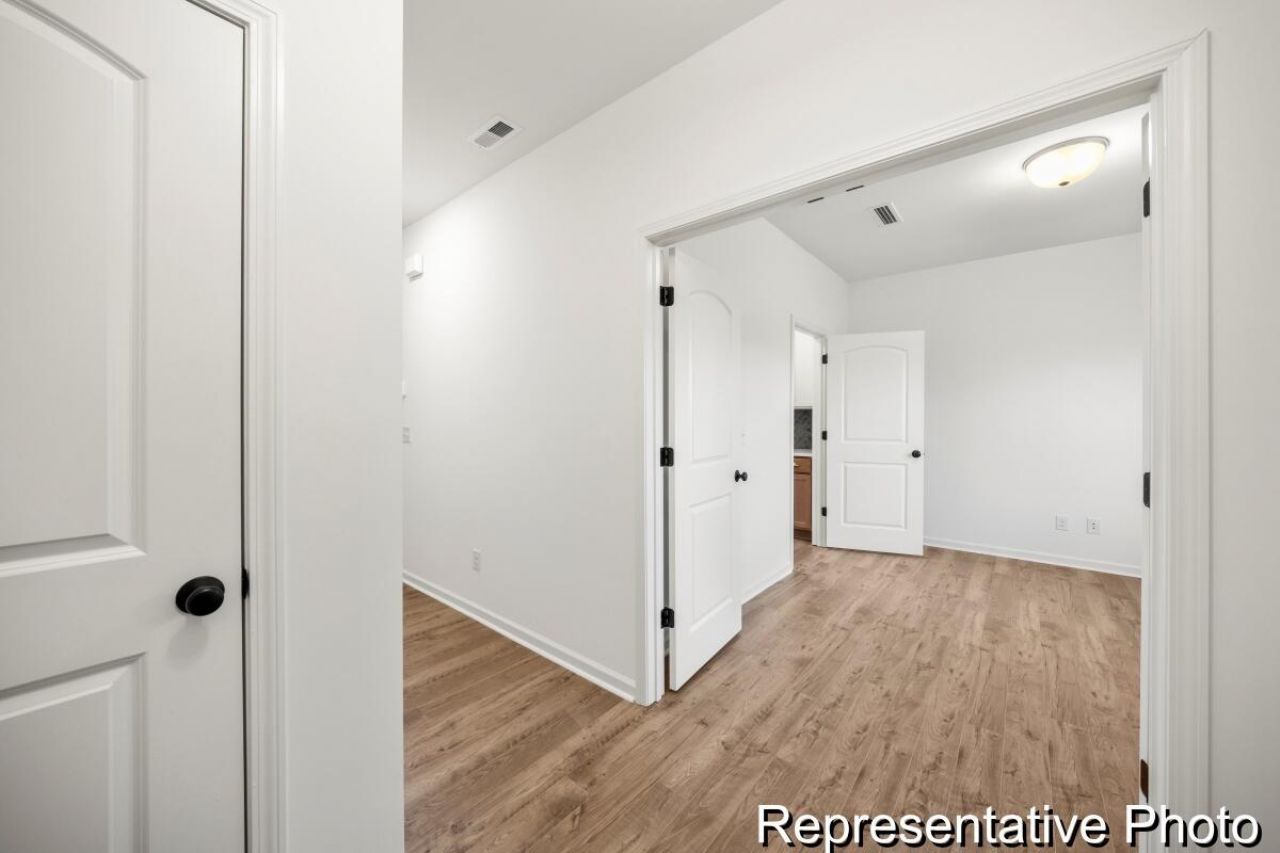 1046 House Finch Avenue Photo 15