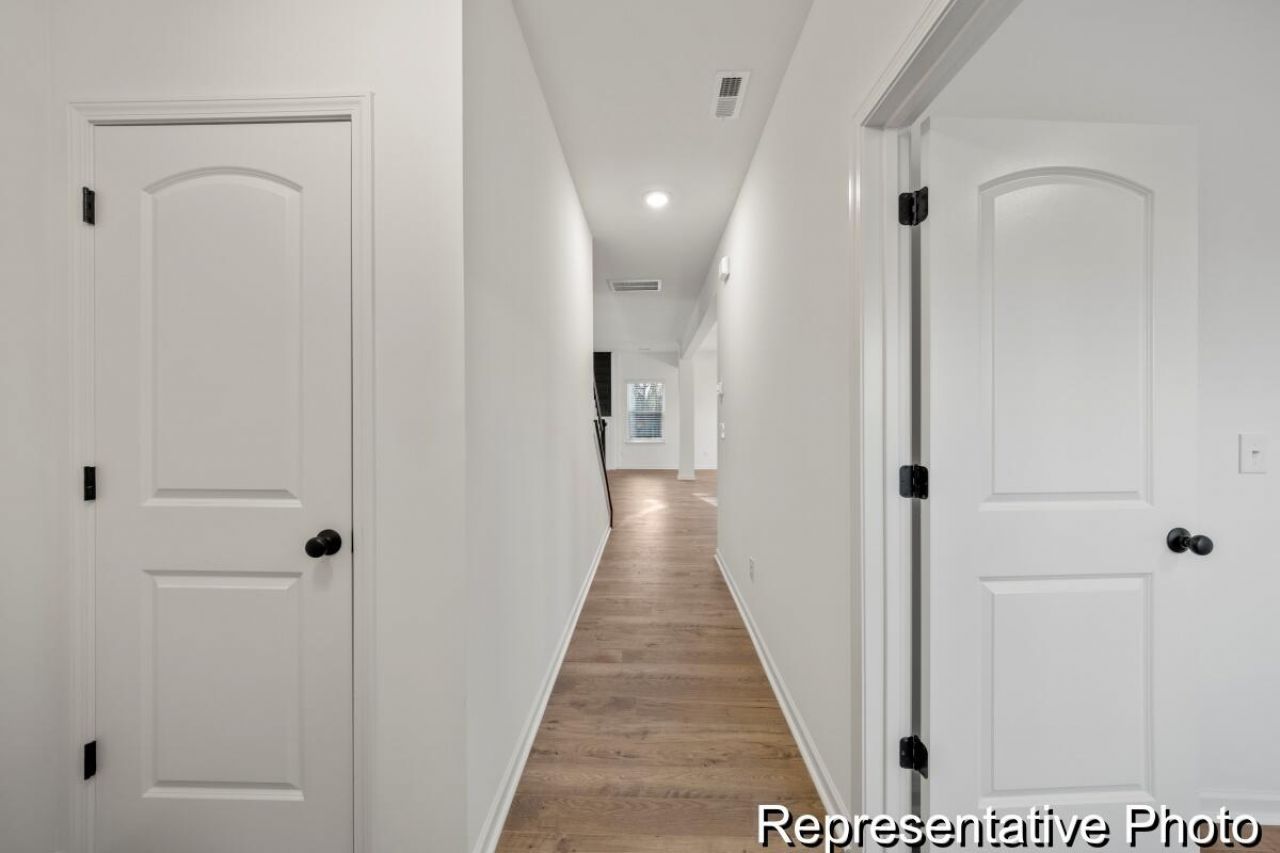 1046 House Finch Avenue Photo 16