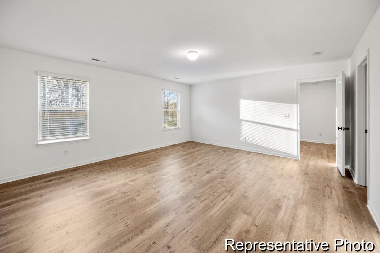 1046 House Finch Avenue Photo 24