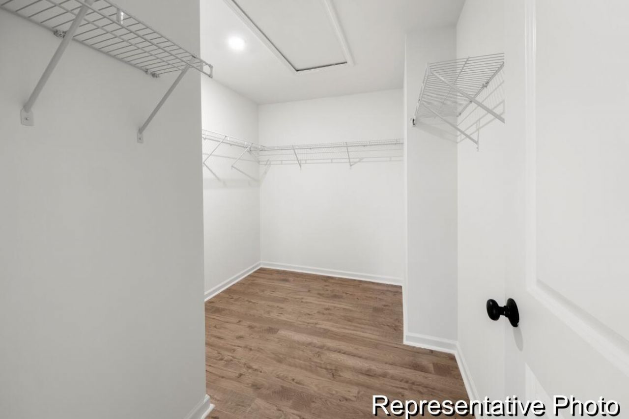 1046 House Finch Avenue Photo 27