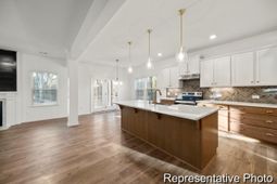 1046 House Finch Avenue photo 4