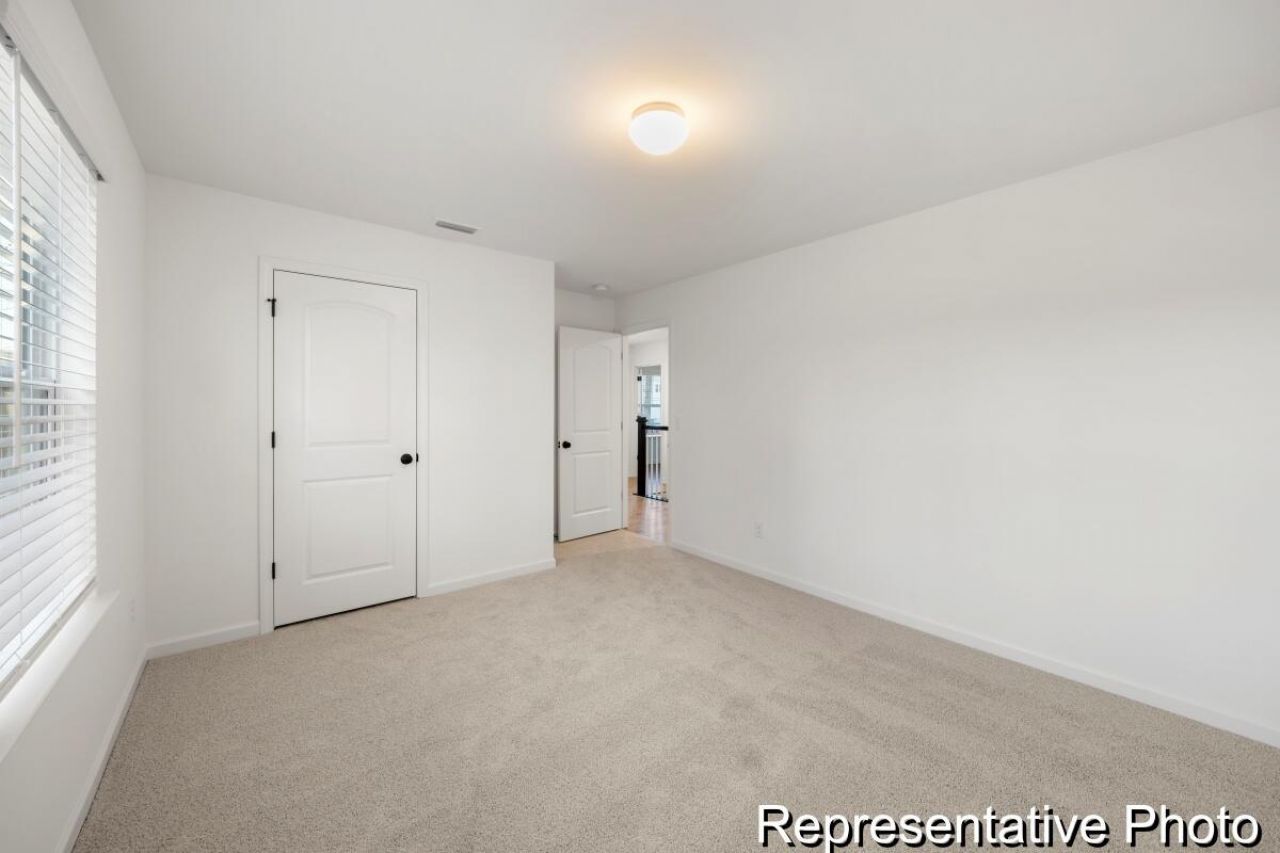 1046 House Finch Avenue Photo 31