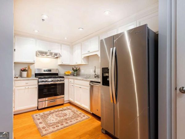 1501 Clairmont Road, Unit 1525, Decatur, GA 30033