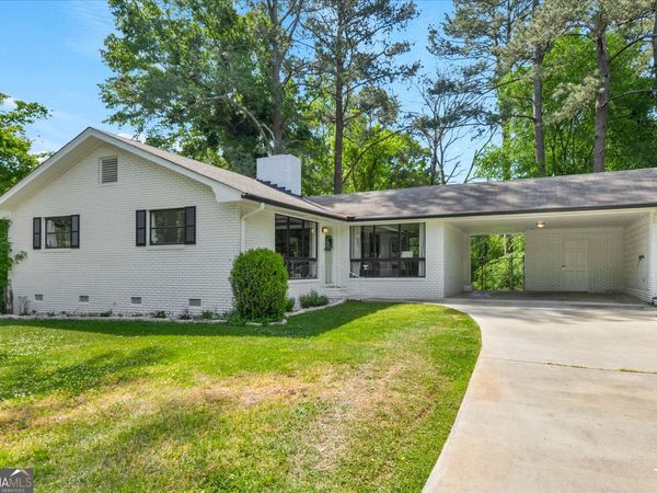 245 Lunie Drive SW, Mableton, GA 30126