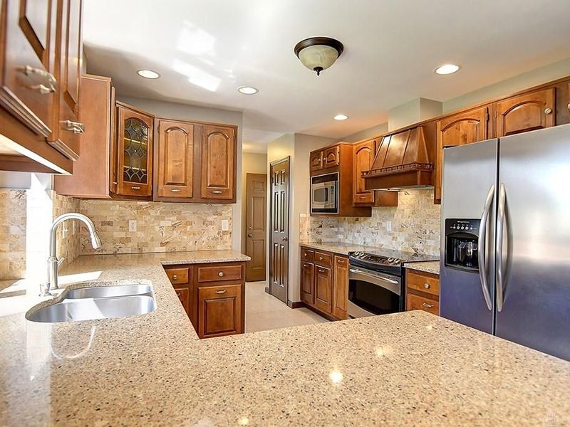 2310 Wood Trails Court, Miami Township, OH 45459 Photo 13