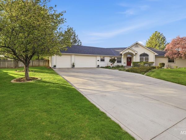 1990 Candleridge Dr, Twin Falls, ID 83301