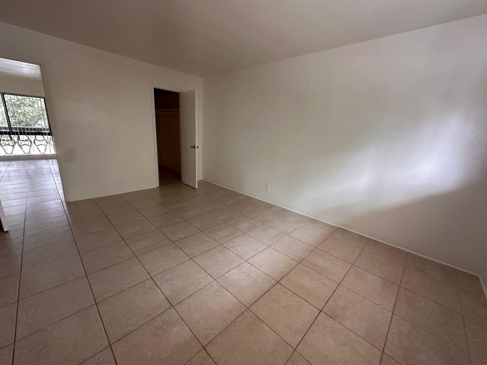 4320 SW 6th Street, Unit 202, Plantation, FL 33317 Photo