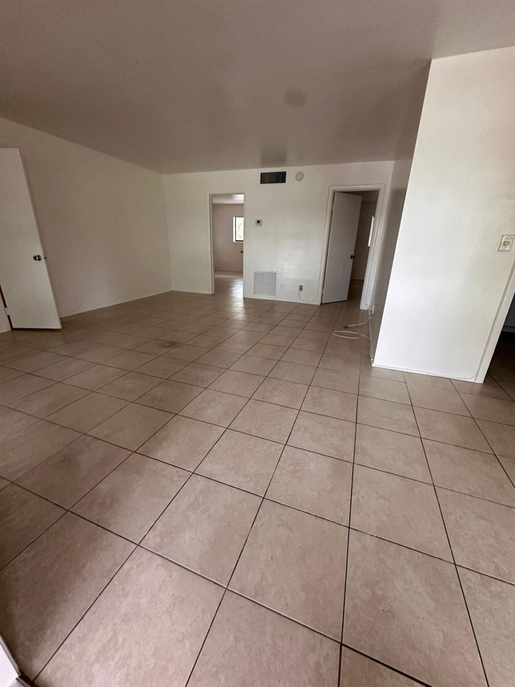 4320 SW 6th Street, Unit 202, Plantation, FL 33317 Photo