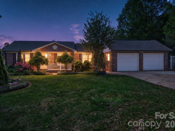 1370 Julius Drive , Salisbury, NC 28147