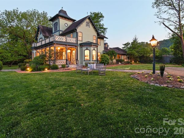 204 Lawson Street, Hot Springs, NC 28743