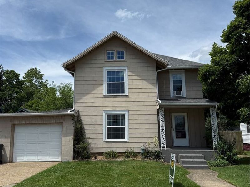 130 1st Street, Newcomerstown, OH 43832 Photo 1