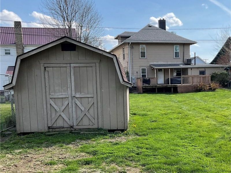 130 1st Street, Newcomerstown, OH 43832 Photo 17