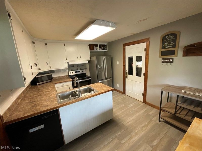 130 1st Street, Newcomerstown, OH 43832 Photo 8