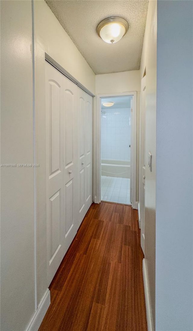 2935 NE 163rd St, Unit 4T, North Miami Beach, FL 33160 Photo