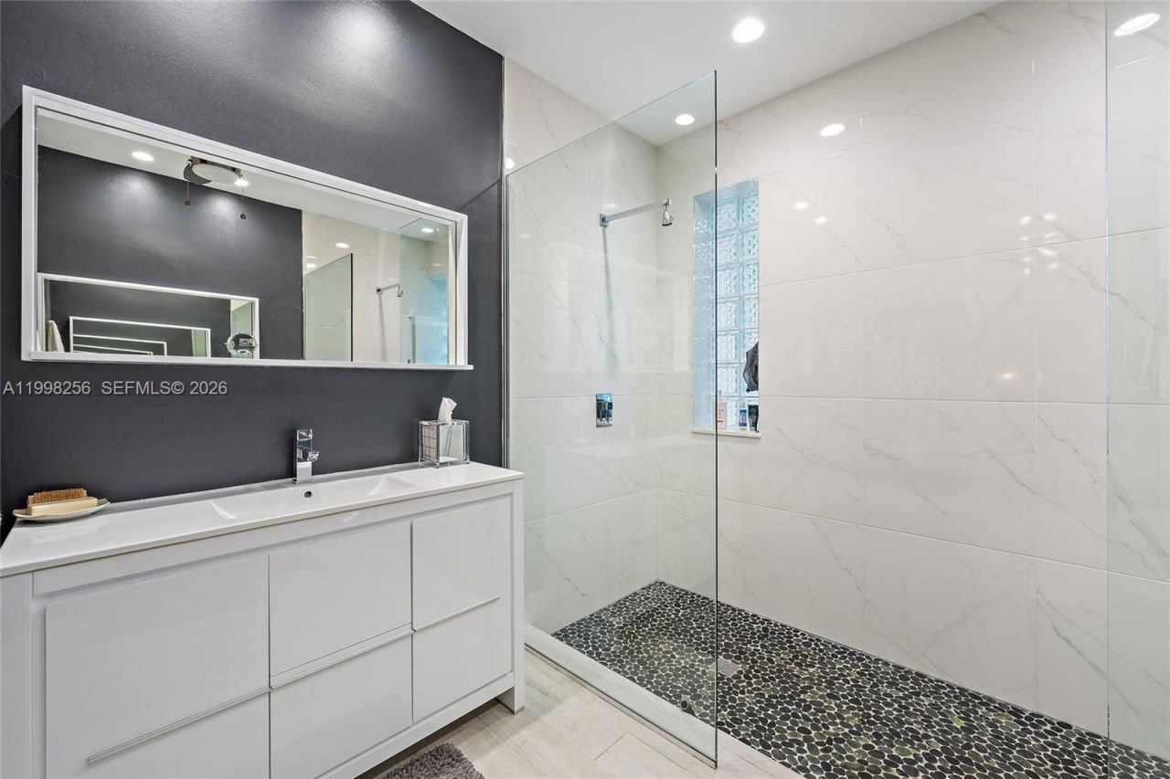 2605 Natures Way, Palm Beach Gardens, FL 33410 Photo