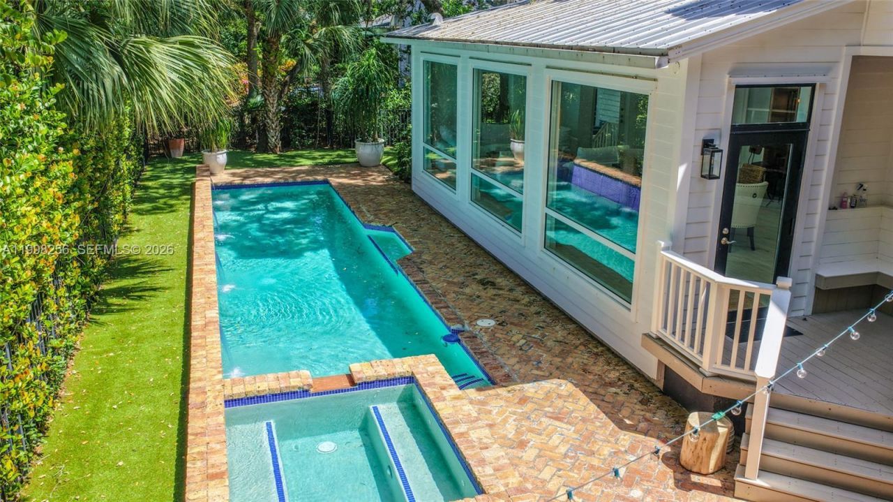 2605 Natures Way , Palm Beach Gardens, FL 33410 Photo