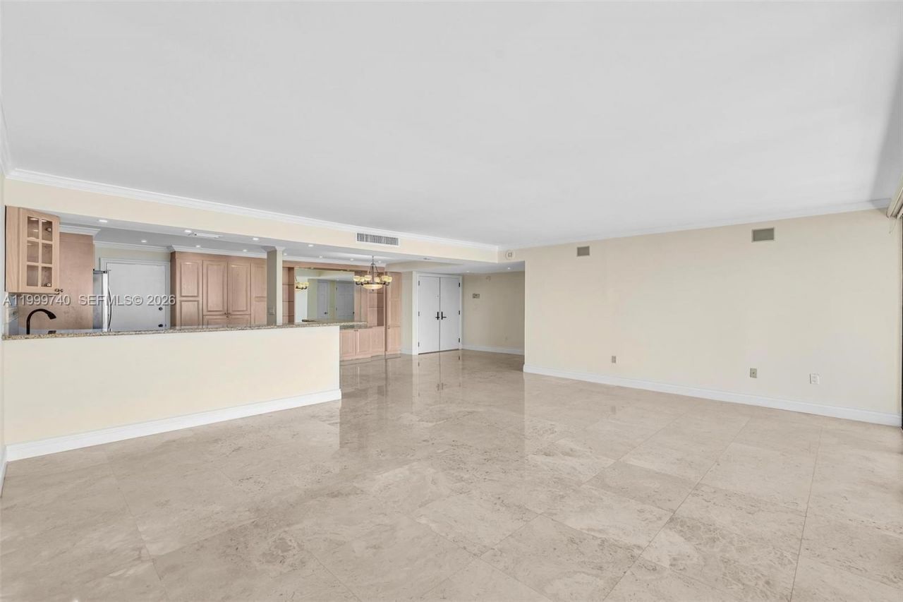 2 Grove Isle Dr, Unit B805, Miami, FL 33133 Photo