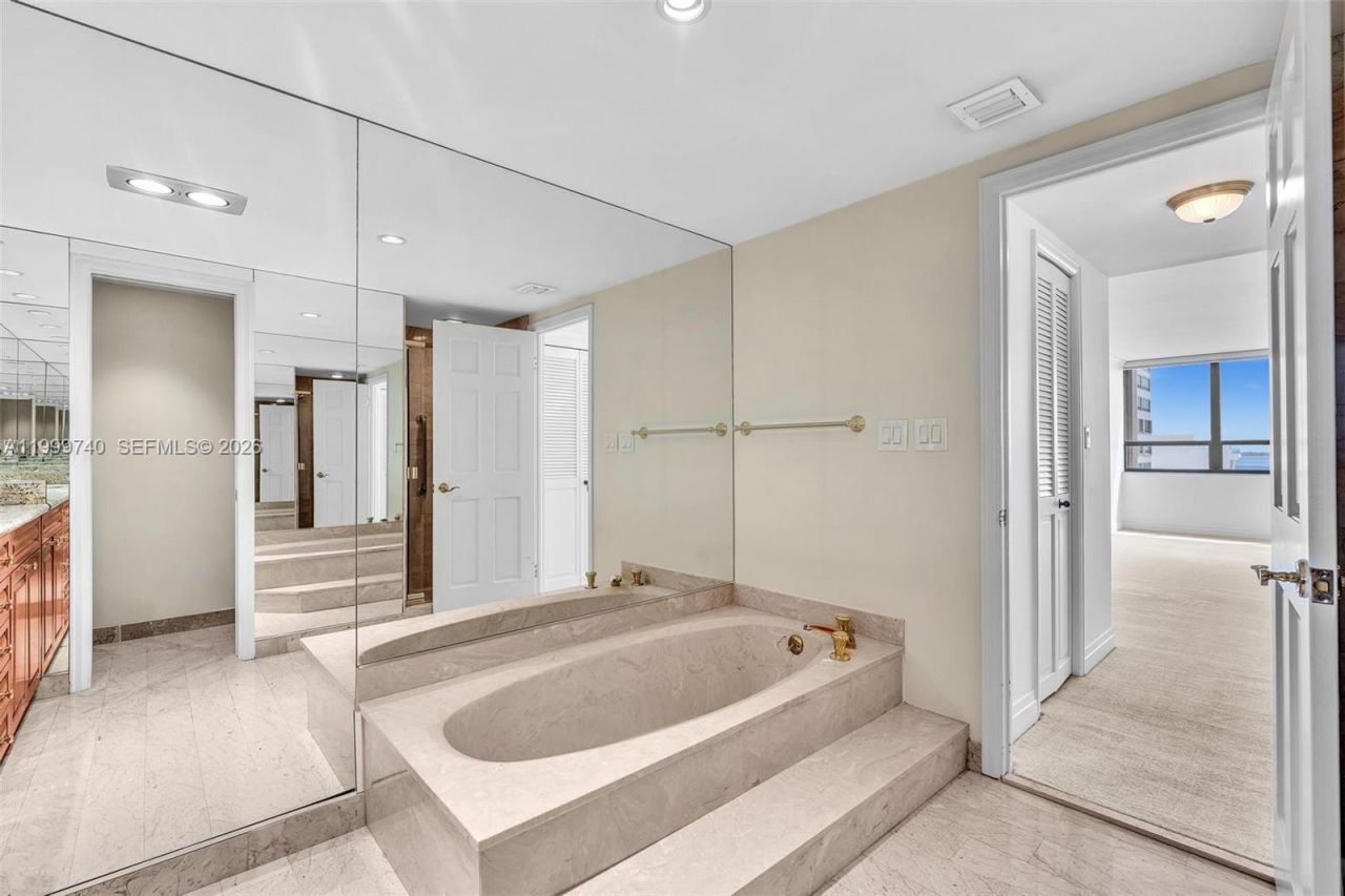 2 Grove Isle Dr, Unit B805, Miami, FL 33133 Photo