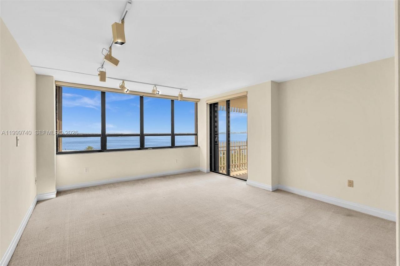 2 Grove Isle Dr, Unit B805, Miami, FL 33133 Photo