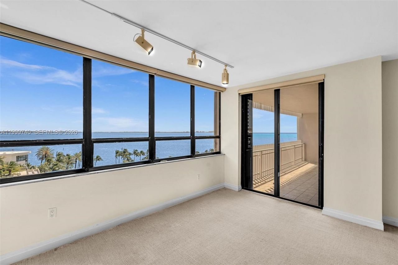 2 Grove Isle Dr, Unit B805, Miami, FL 33133 Photo