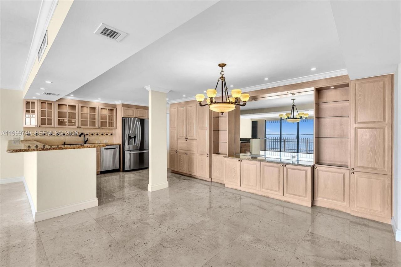 2 Grove Isle Dr, Unit B805, Miami, FL 33133 Photo