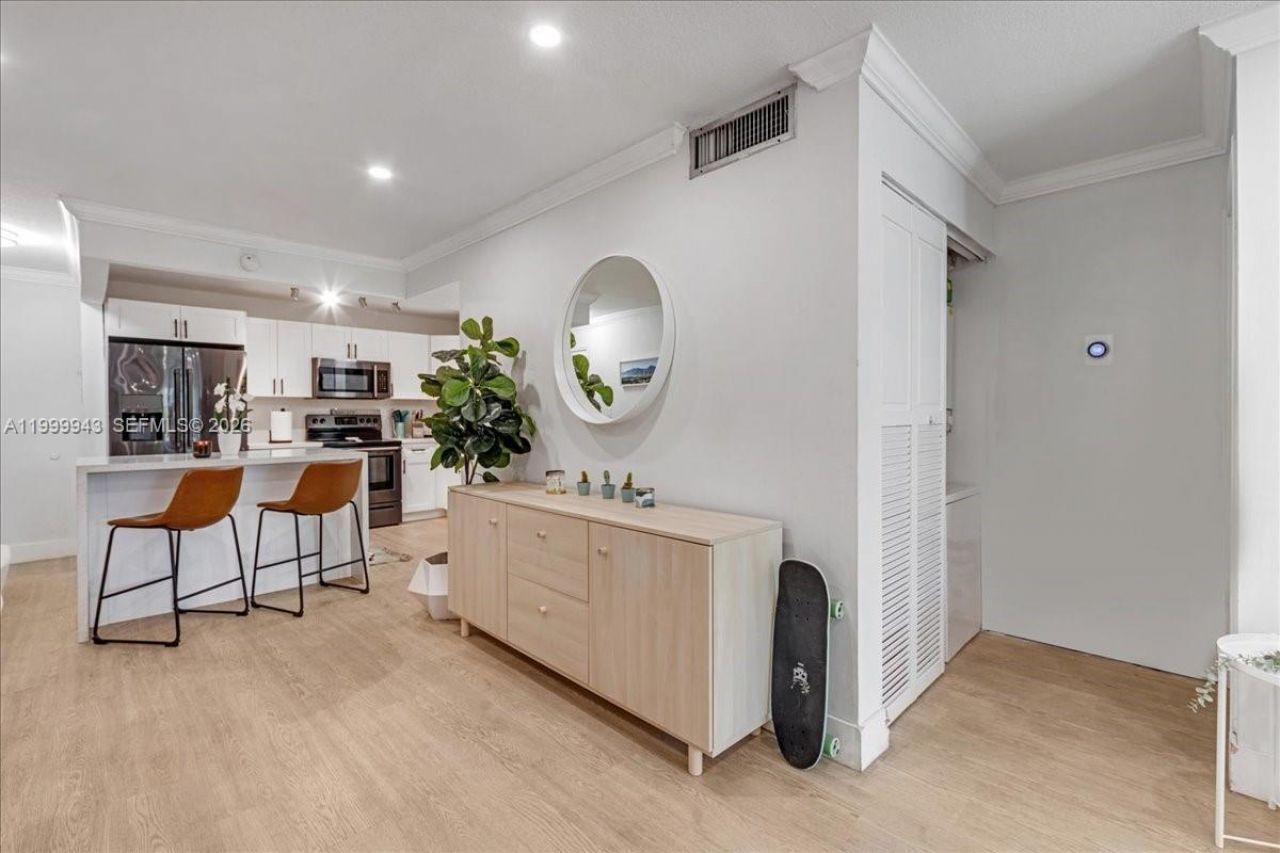 9225 SW 87th Ave, Unit A12, Miami, FL 33176 Photo