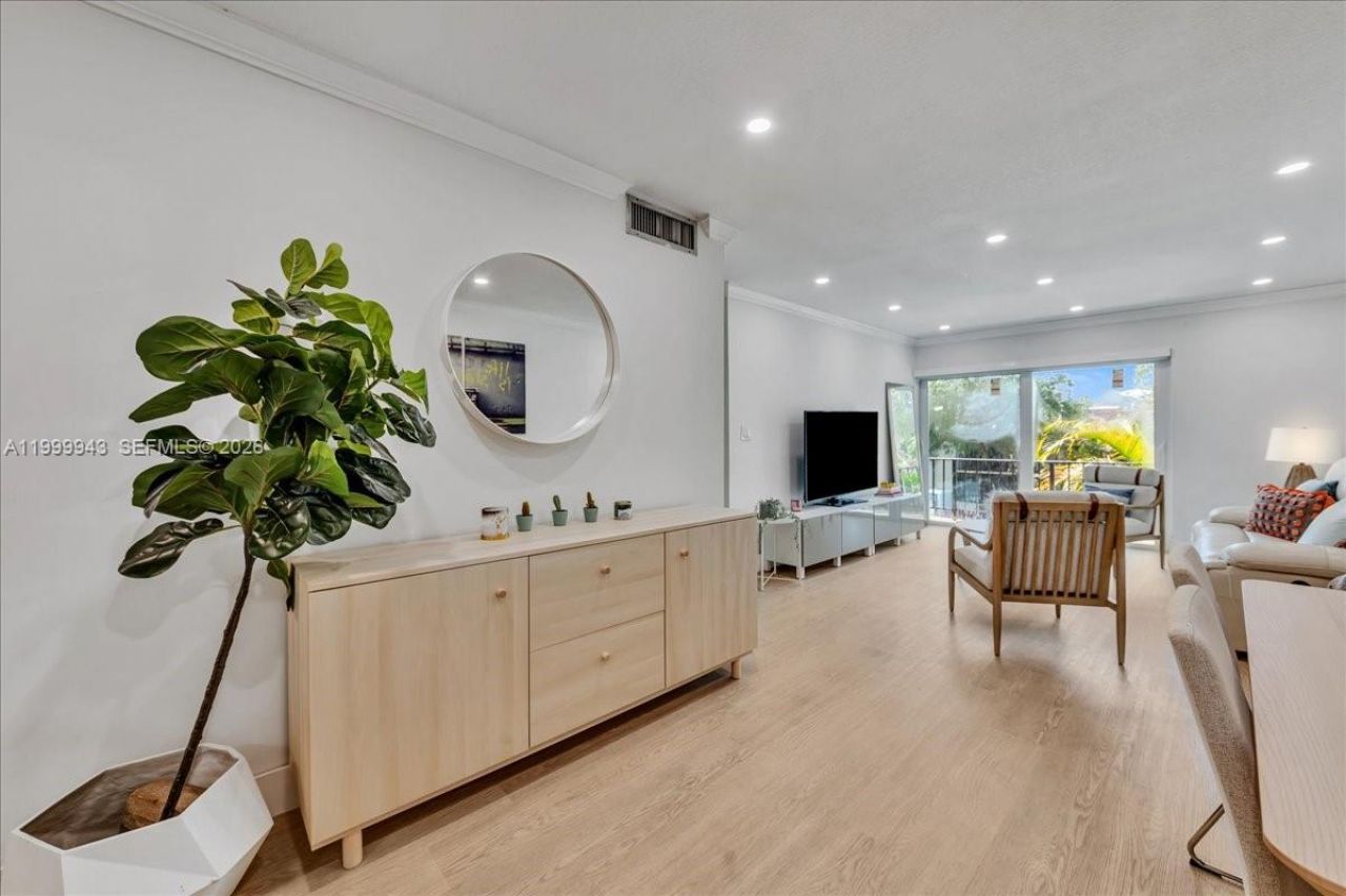 9225 SW 87th Ave, Unit A12, Miami, FL 33176 Photo