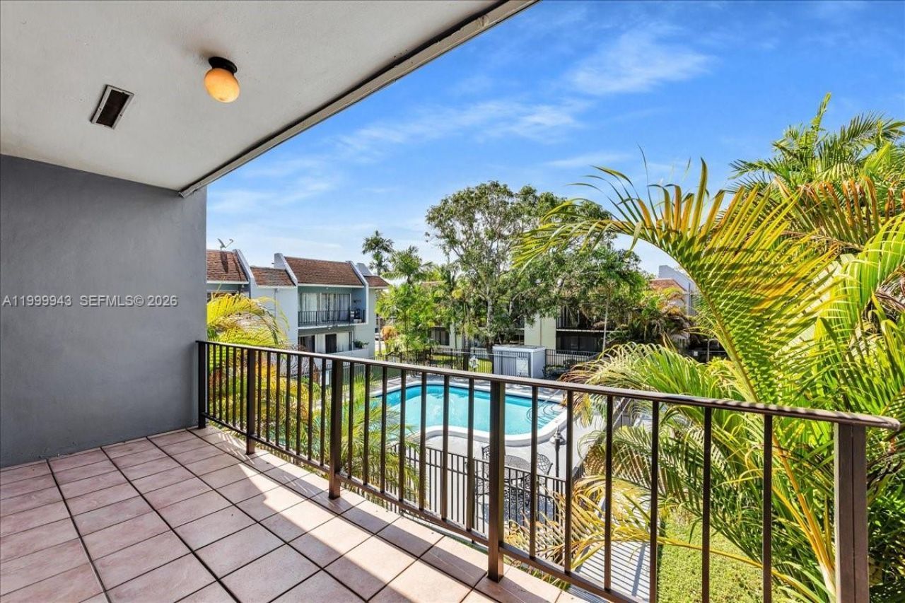 9225 SW 87th Ave, Unit A12, Miami, FL 33176 Photo