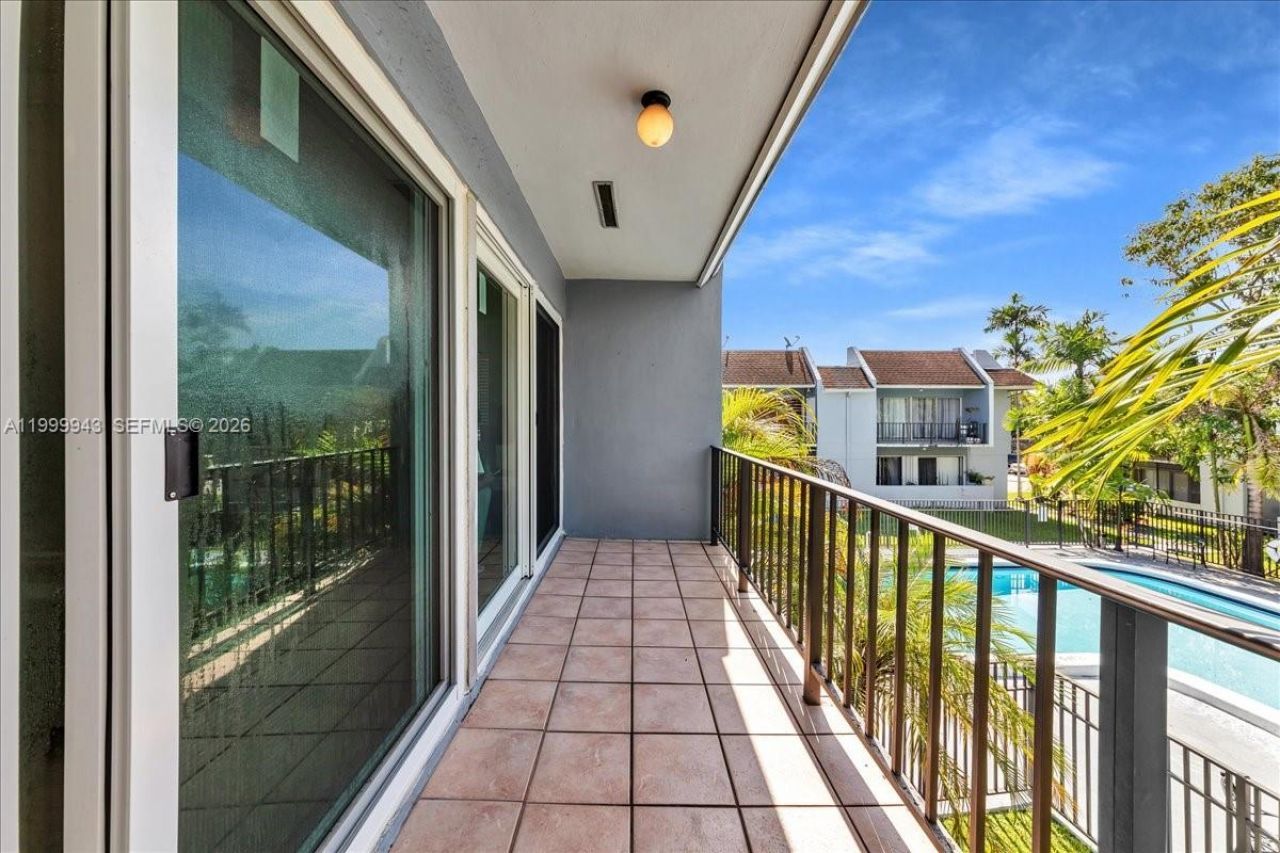 9225 SW 87th Ave, Unit A12, Miami, FL 33176 Photo