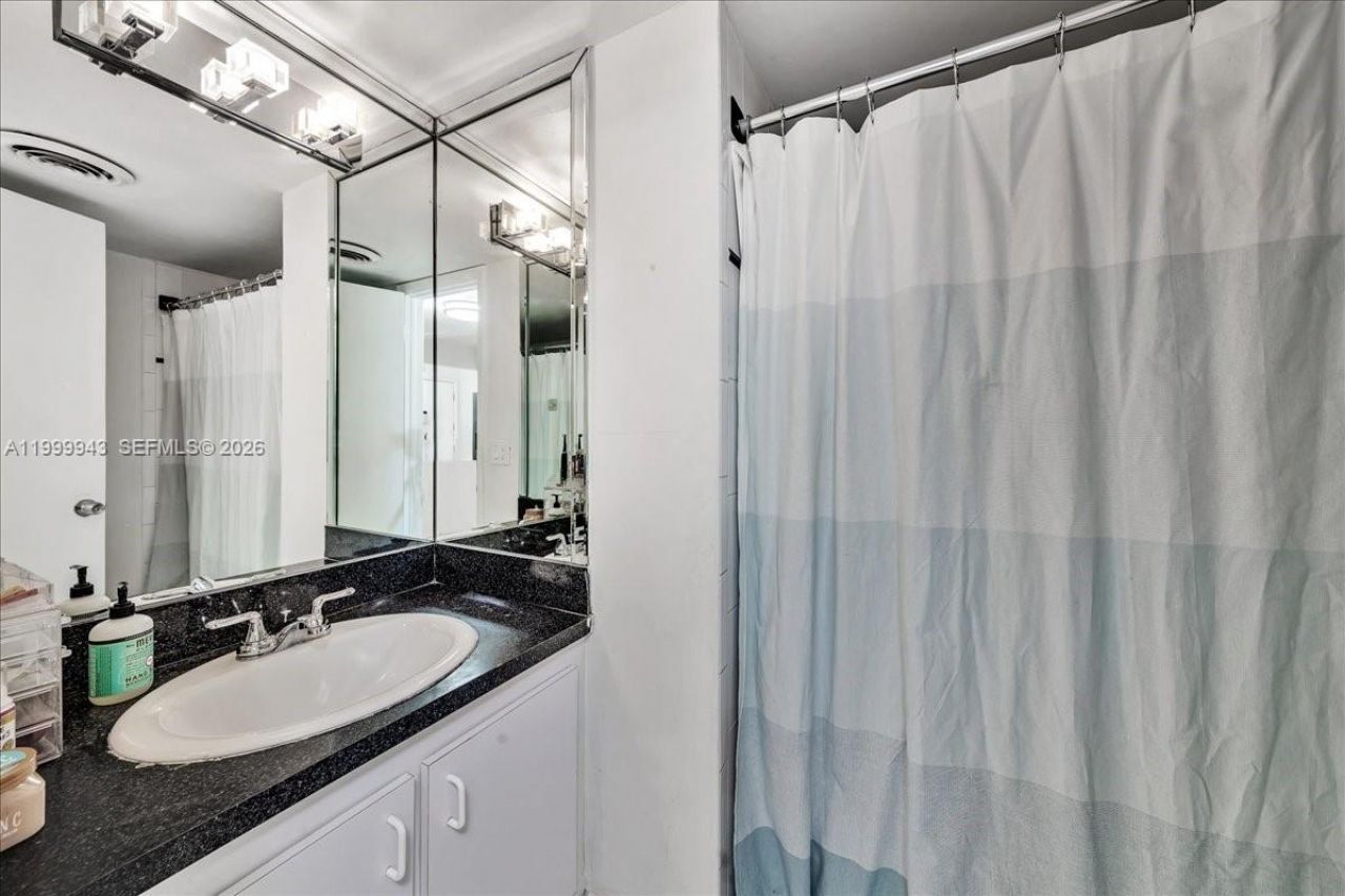 9225 SW 87th Ave, Unit A12, Miami, FL 33176 Photo