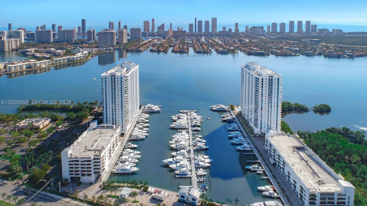 17301 Biscayne Blvd, Unit 308, North Miami Beach, FL 33160 Photo
