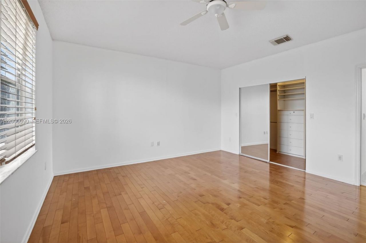 19018 NW 23rd Pl, Pembroke Pines, FL 33029 Photo