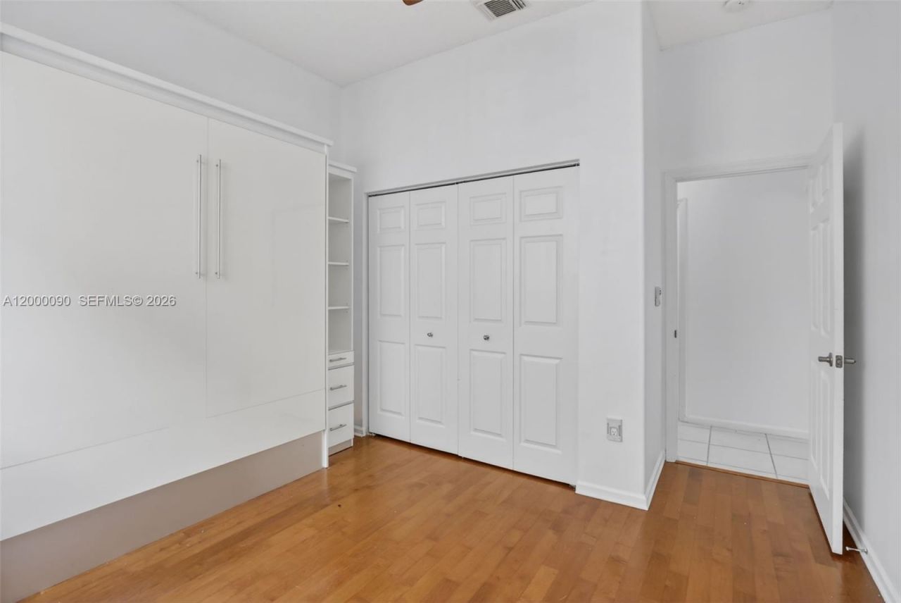 19018 NW 23rd Pl, Pembroke Pines, FL 33029 Photo