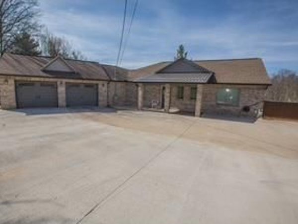 131 Orlando Street, BECKLEY, WV 25801