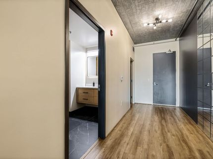 1818 L St #407, Unit 407, Sacramento, CA 95811 Photo