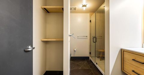 1818 L St #407, Unit 407, Sacramento, CA 95811 Photo