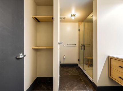 1818 L St #407, Unit 407, Sacramento, CA 95811 Photo