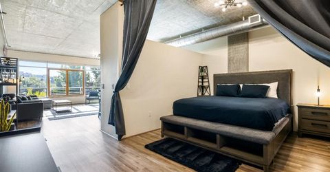 1818 L St #407, Unit 407, Sacramento, CA 95811 Photo