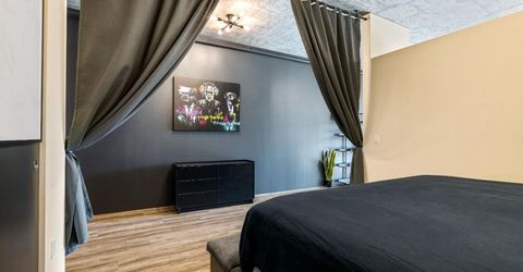 1818 L St #407, Unit 407, Sacramento, CA 95811 Photo