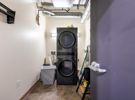 1818 L St #407, Unit 407, Sacramento, CA 95811 Photo