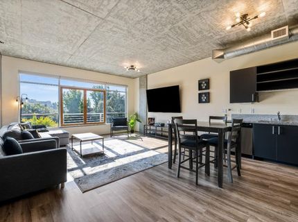 1818 L St #407, Unit 407, Sacramento, CA 95811 Photo