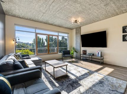 1818 L St #407, Unit 407, Sacramento, CA 95811 Photo