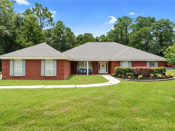 4620 Dresden Drive, Theodore, AL 36582
