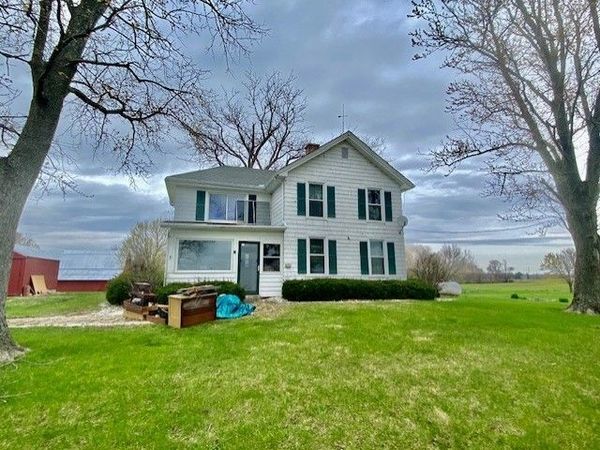 21049 800 N Avenue , Tiskilwa, IL 61368