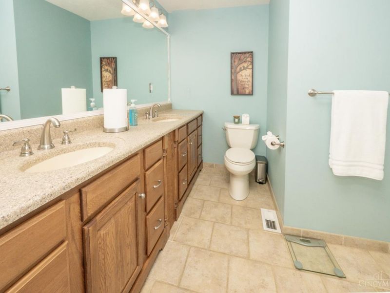 1490 Bethel New Richmond Road, Ohio Twp, OH 45157 Photo 30