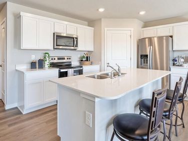 205 LINDSEY DRIVE, COLUMBIA, PA 17512