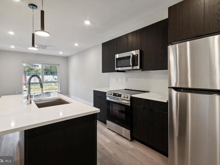 3449 Scotts Lane, Unit A217, Philadelphia, PA 19129 Main Photo