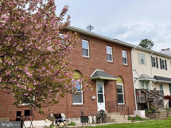 213 WHITPAIN HILLS, BLUE BELL, PA 19422