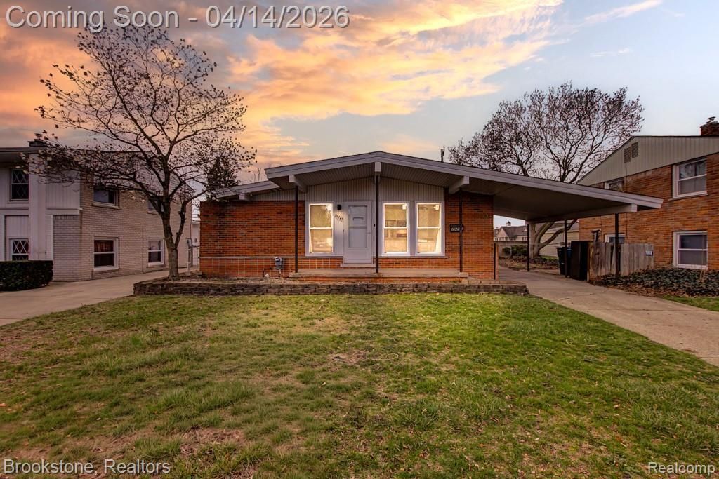 29242 Shirley Avenue, Madison Heights, MI 48071 Main Photo